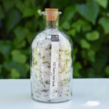 Load image into Gallery viewer, Foot soak salts with native herbs such as kawakawa, horopito and manuka.