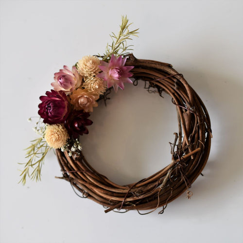 DIY botanical mini wreath kit to create your own unique wreath