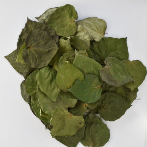 Whole dried kawakawa leaves 
